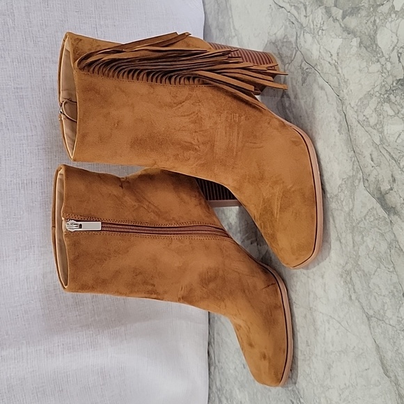Shoes - Women's Square Toe Chunky Block Heel Fringe Side Zipper Ankle Boots